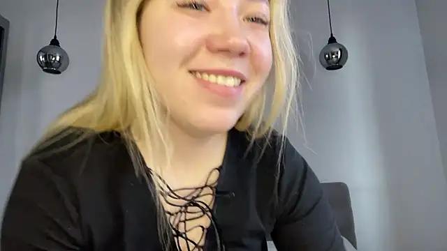 Snapshot of alyrasun chatting on 14, 3, 2026 alyrasun online show from 14, 3, 2026