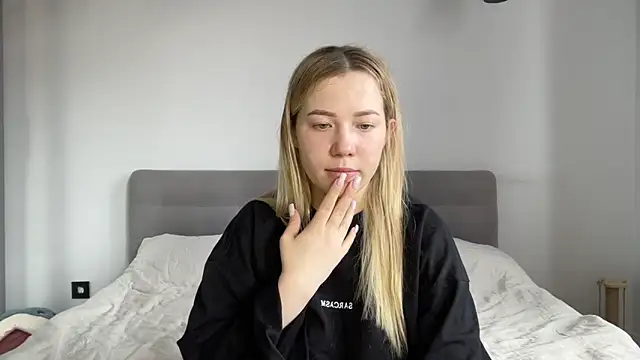 alyrasun online show from 24, 5, 2026