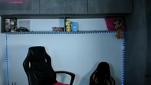 Snapshot of vickylatina_ chatting on 18, 3, 2026 vickylatina online show from 18, 3, 2026