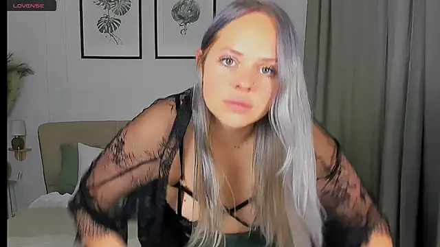 Nikolla  online show from 13, 6, 2026