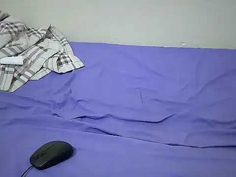 Snapshot of muofhe1523 chatting on 17, 3, 2026 muofhe1523 online show from 17, 3, 2026