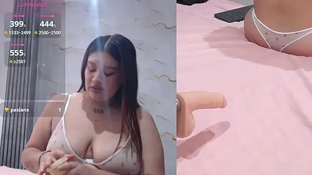 Snapshot of Charlotte_cloee chatting on 18, 3, 2026 Charlotte cloee online show from 18, 3, 2026