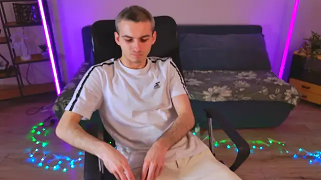 Snapshot of Magic_Storms chatting on 22, 3, 2026 Magic Storms online show from 22, 3, 2026