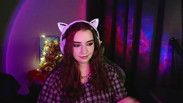 Celia Sensual  online show from 20, 6, 2026
