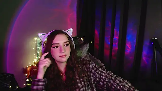 Celia Sensual  online show from 4, 7, 2026
