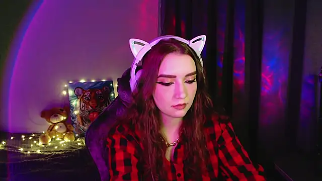 Celia Sensual  online show from 13, 7, 2026