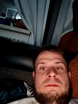 Snapshot of tomkrawczyk chatting on 27, 3, 2026 tomkrawczyk online show from 27, 3, 2026