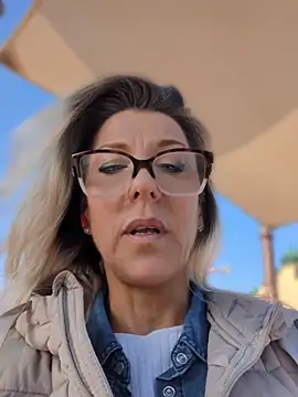 Snapshot of ManuelaX chatting on 18, 3, 2026 ManuelaX online show from 18, 3, 2026