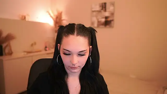 Ellediane18 online show from 12, 3, 2026