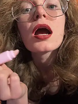 Hii Adel online show from 21, 3, 2026