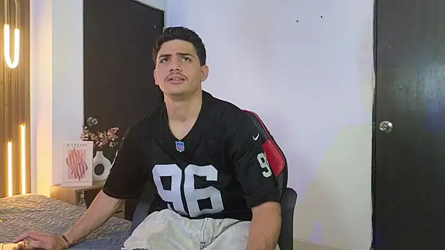 Snapshot of MrAdonis_ chatting on 12, 3, 2026 MrAdonis online show from 12, 3, 2026