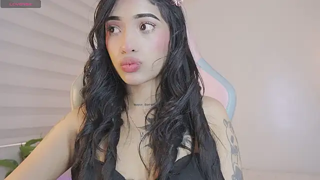 Adaline Hoffman online show from 20, 3, 2026