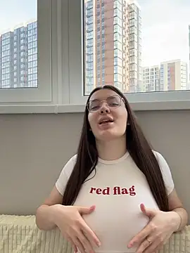 HotCherry18 online show from 16, 3, 2026