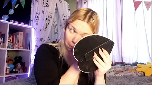 AnimeGirl67 online show from 16, 3, 2026