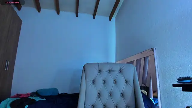 SkyeGabbyRose online show from 11, 7, 2026