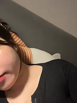 Snapshot of Beautiful_roses chatting on 13, 3, 2026 Beautiful roses online show from 13, 3, 2026