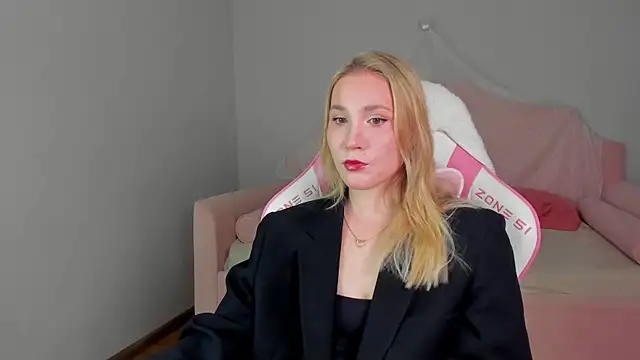 ElaraVoltage online show from 6, 5, 2026