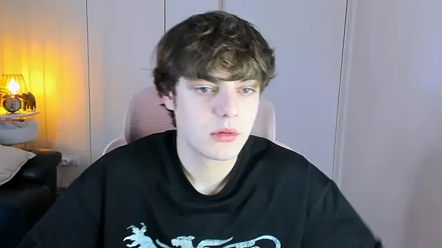 MaxVibee online show from 18, 3, 2026