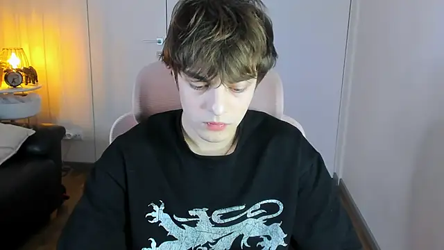 MaxVibee online show from 19, 3, 2026