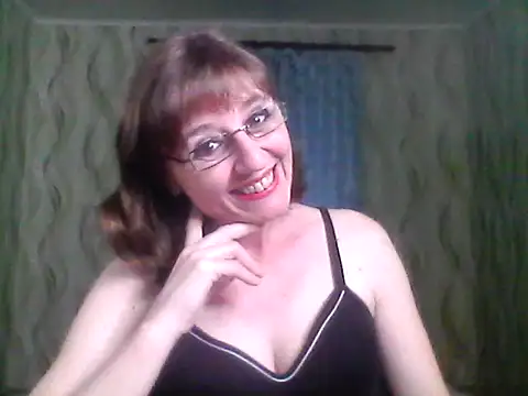 Alisaprice077 online show from 20, 5, 2026