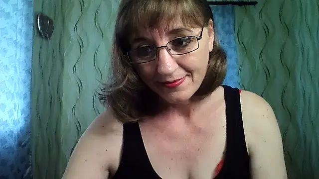 Alisaprice077 online show from 12, 6, 2026