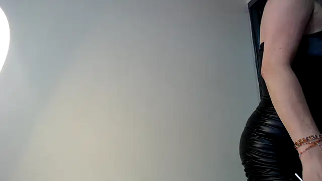 SammyAlexxandra online show from 5, 5, 2026