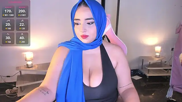 Snapshot of ThanaSaadii chatting on 10, 5, 2026 ThanaSaadii online show from 10, 5, 2026