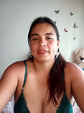 Snapshot of BettyBoo_w chatting on 26, 4, 2026 BettyBoo w online show from 26, 4, 2026