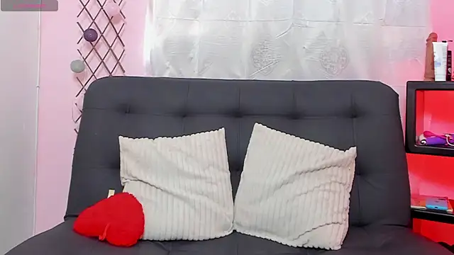 Snapshot of Nicolle_Duke chatting on 12, 3, 2026 Nicolle Duke online show from 12, 3, 2026