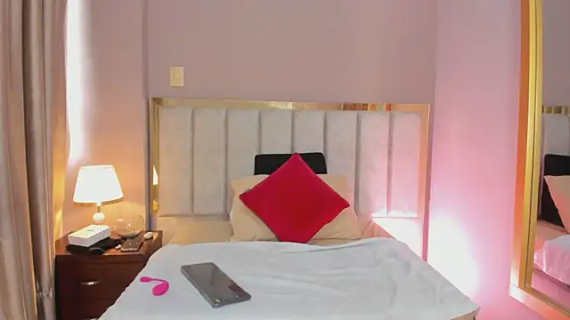 Snapshot of FreyaCameron chatting on 21, 3, 2026 FreyaCameron online show from 21, 3, 2026