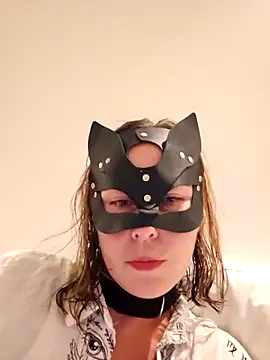 Stella soumise online show from 22, 3, 2026