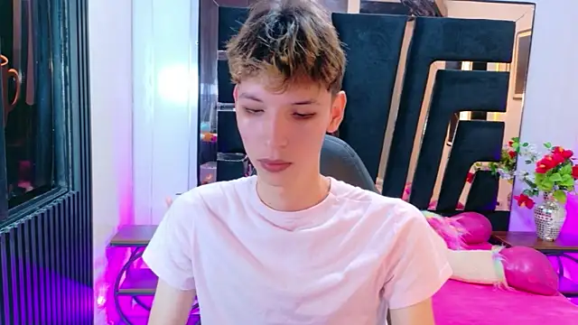 Snapshot of Stefany_PiInk chatting on 21, 3, 2026 Stefany PiInk online show from 21, 3, 2026