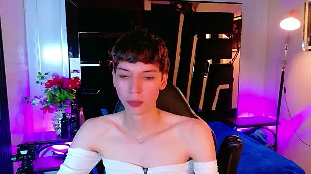 Stefany PiInk online show from 6, 5, 2026