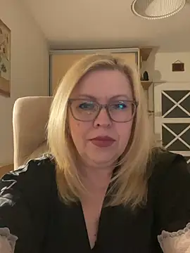 JanieLight53 online show from 30, 4, 2026