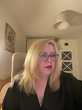JanieLight53 online show from 8, 5, 2026