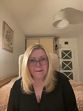 JanieLight53 online show from 14, 5, 2026