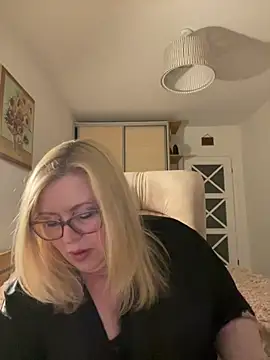 JanieLight53 online show from 16, 5, 2026