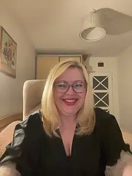 JanieLight53 online show from 20, 5, 2026