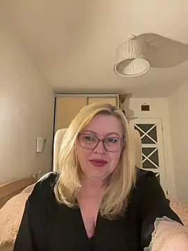 JanieLight53 online show from 22, 5, 2026
