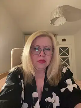 JanieLight53 online show from 1, 6, 2026