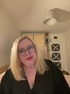 JanieLight53 online show from 12, 6, 2026