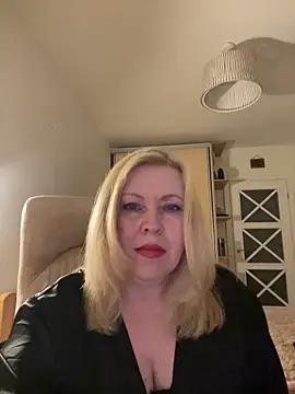 JanieLight53 online show from 13, 6, 2026