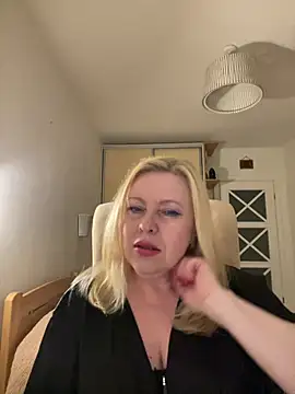 JanieLight53 online show from 23, 6, 2026