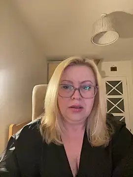 JanieLight53 online show from 25, 6, 2026