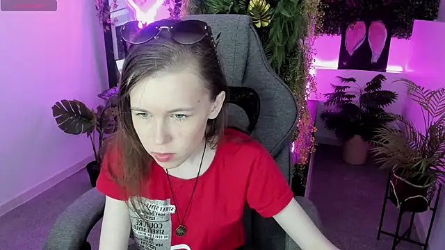 AriaGracen online show from 5, 5, 2026