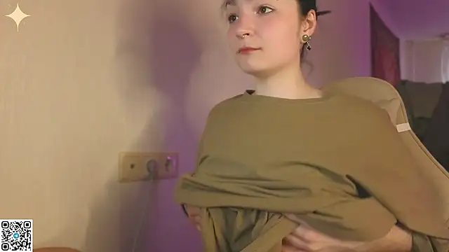 Luna Moon13 online show from 16, 4, 2026