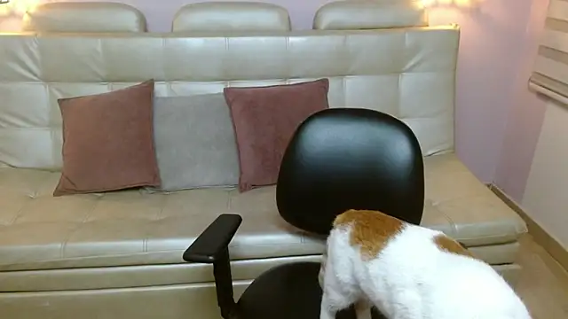 Hannakushx online show from 18, 3, 2026