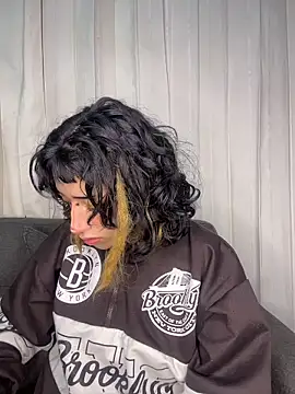 baby akuma online show from 18, 3, 2026