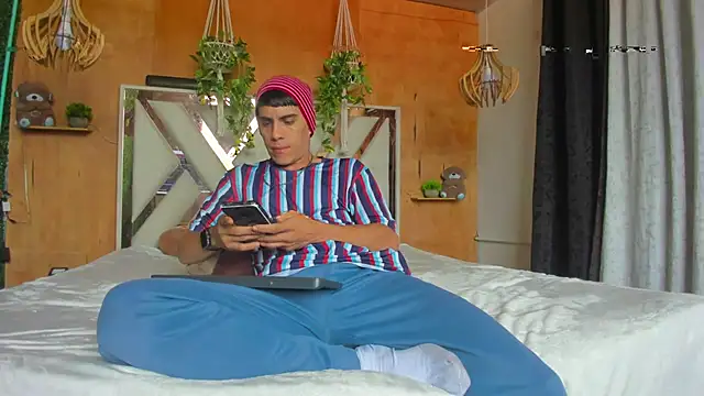 Snapshot of Adrian_fire chatting on 25, 3, 2026 Adrian fire online show from 25, 3, 2026