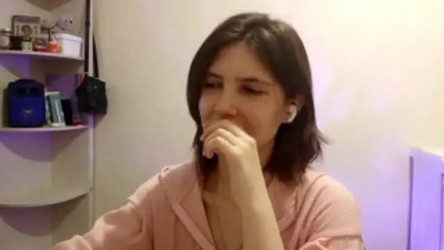 Snapshot of FluffyKisses chatting on 10, 3, 2026 FluffyKisses online show from 10, 3, 2026